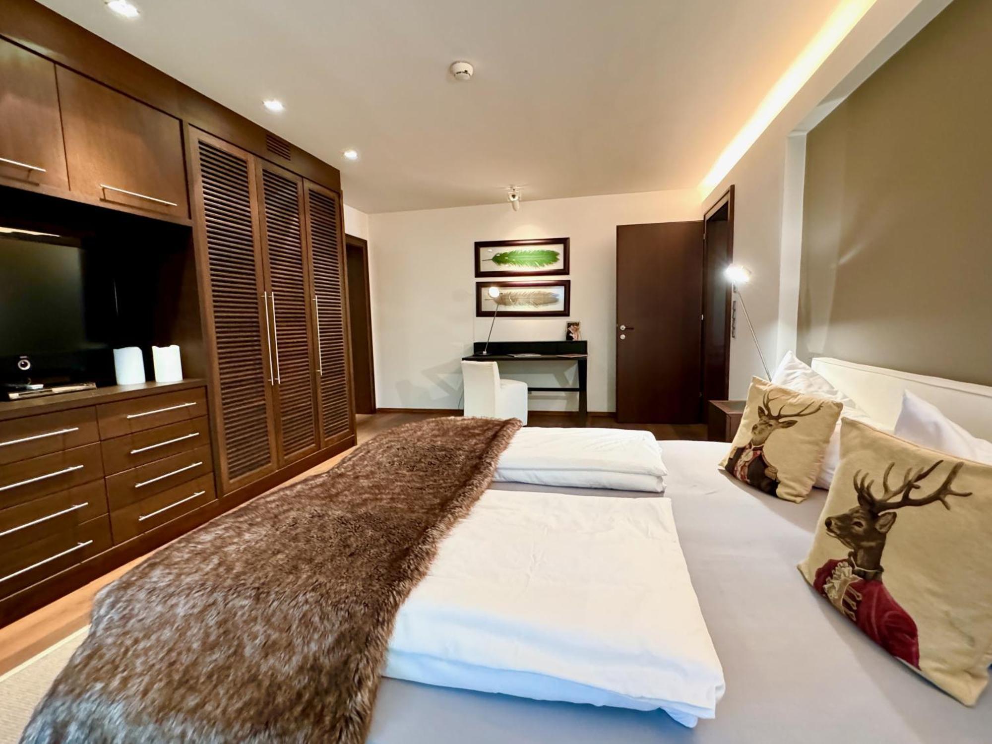 Kitz Deluxe Suite 1 & 2 Im Zentrum Mit Eigenem Spa & Parken By Belle-Stay Kitzbühel Exteriör bild